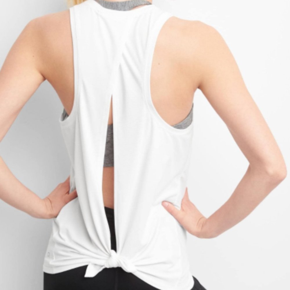 2 FOR 1 GapFit Breathe Open-Back Tank,White & Blue
